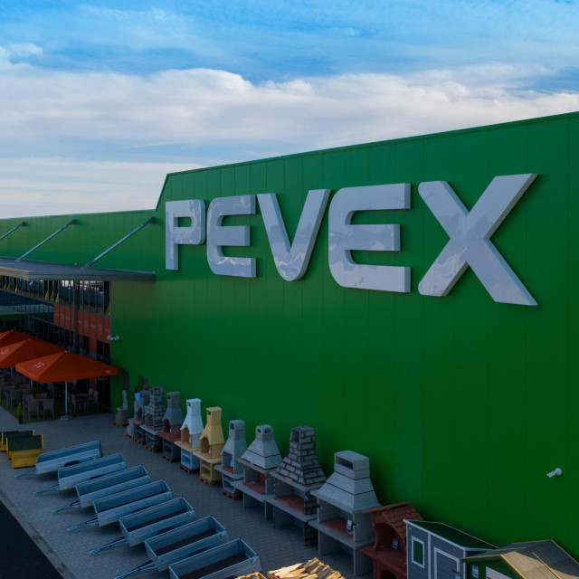 Pevex