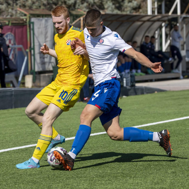 Luka Vušković (desno)