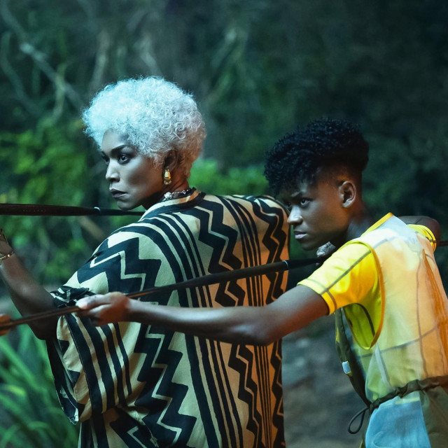 Angela Bassett i Letitia Wright u filmu ”Black Panther: Wakanda Zauvijek”