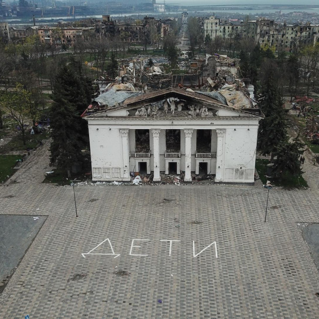 Dramsko kazalište u Mariupolju