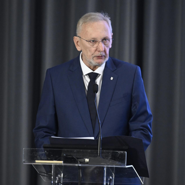 Davor Božinović govori na konferenciji Jutarnjeg lista o obrani i prevenciji od požara