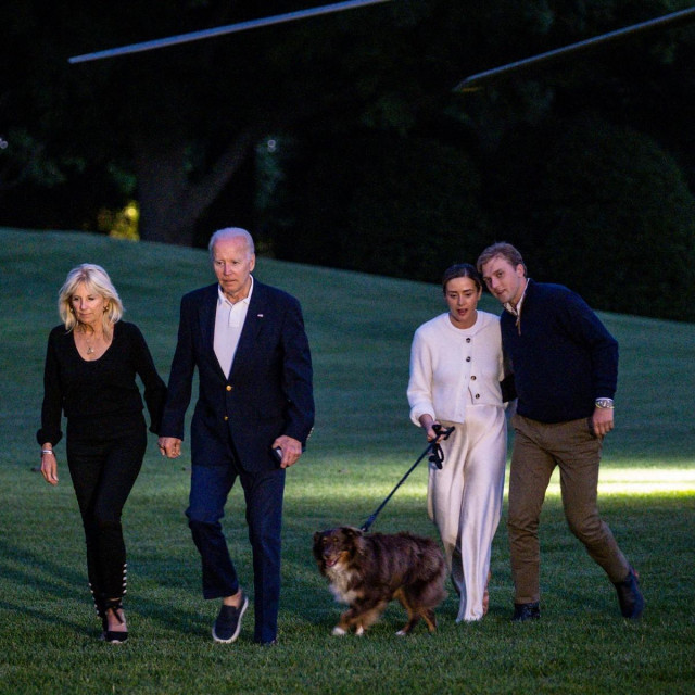 Joe Biden, Jill Biden, Naomi Biden i Peter Neal
