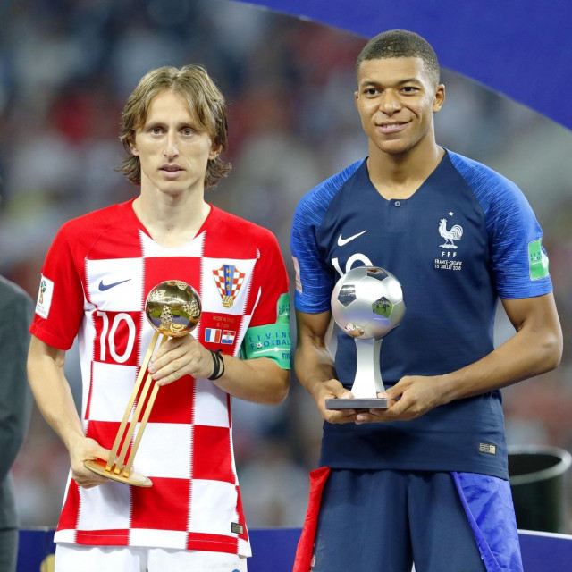 Luka Modrić i Kylian Mbappe