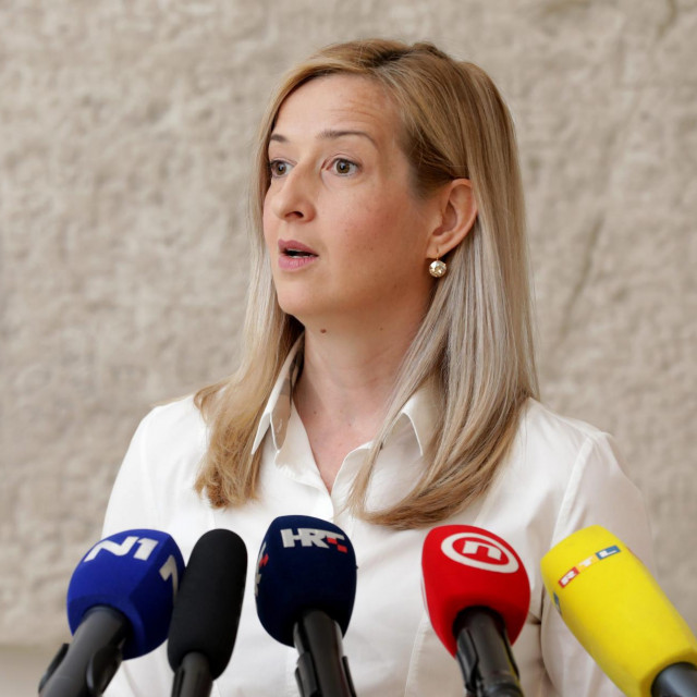 Mirela Ahmetović