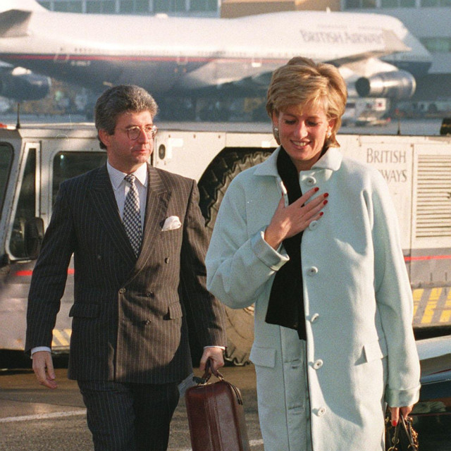 Princeza Diana i njezin osobni tajnik Patrick Jephson 1995. godine