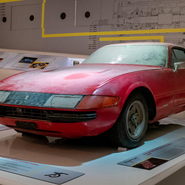 Ferrari 365 GTB/4 Daytona