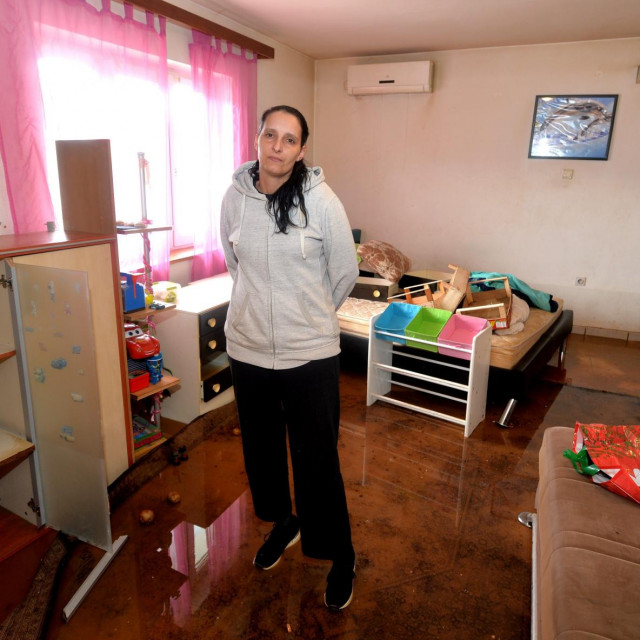 Doris Mihajić, samohrana majka dvoje malodobne djece, ostala je u 20 minuta bez doma zbog velike poplave u Novom Vinodloskom