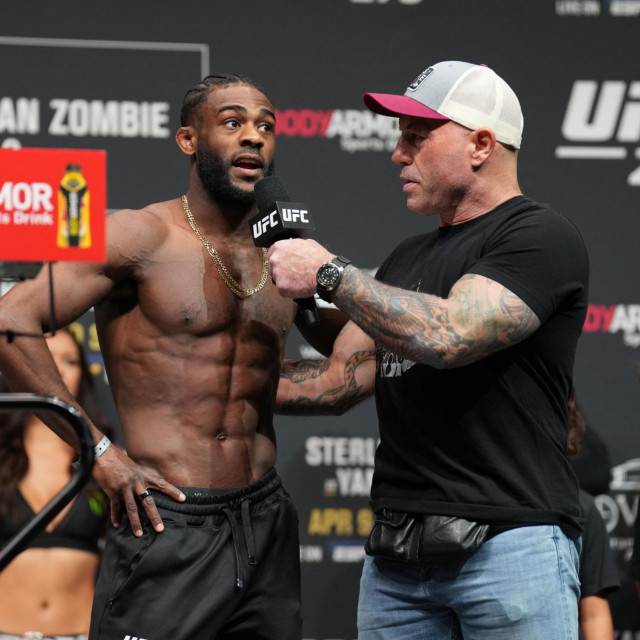 Aljamain Sterling i Joe Rogan