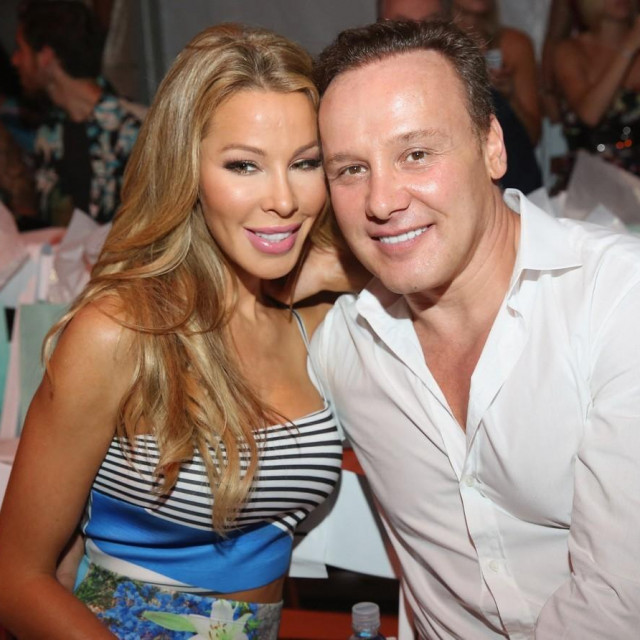  Lisa Hochstein i Larry Hochstein