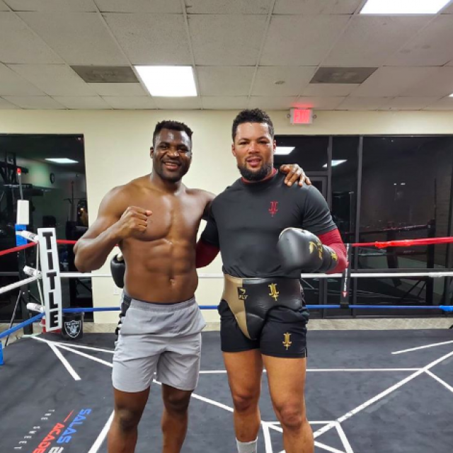 Ngannou i Joyce