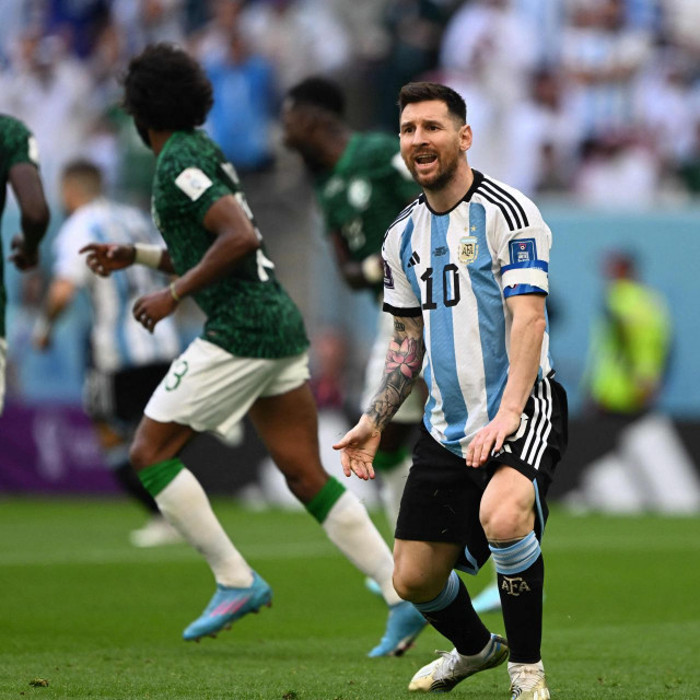 Messi i društvo iznervirali su Maradoninog sina