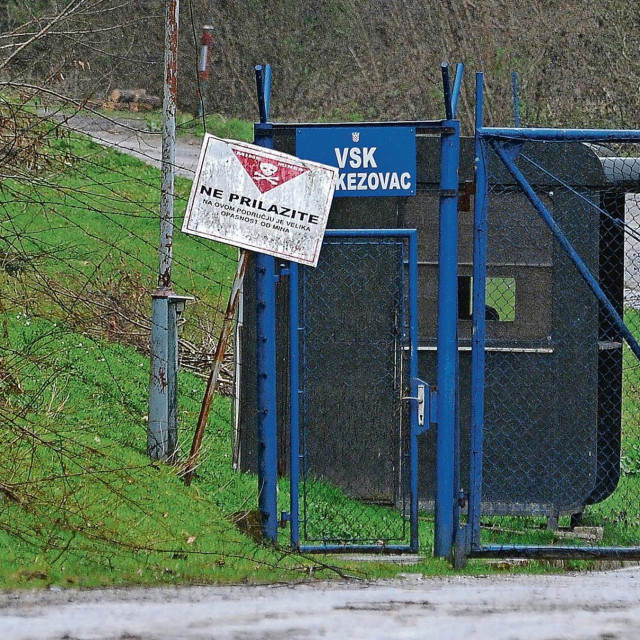 Vojarna hrvatske vojske Čerkezovac na Trgovskoj Gori