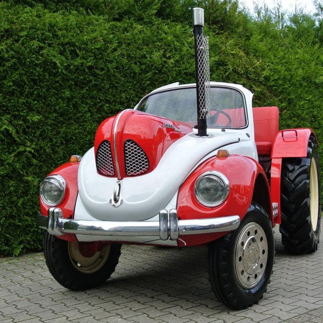 Beetlefied Porsche traktor