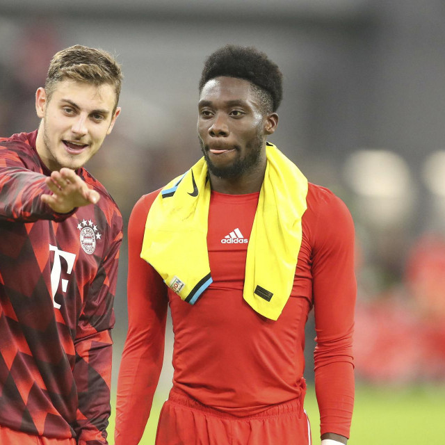 Josip Stanišić i Alphonso Davies