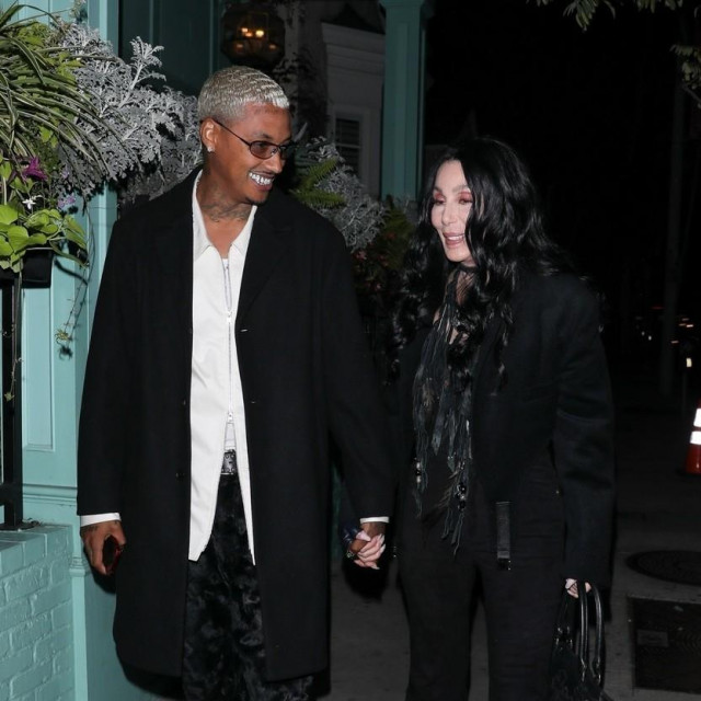 Cher i Alexander Edwards