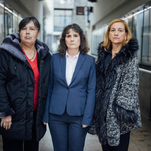 Na fotografiji: Dinka Milinković, Ingrid Belac Lovasić, Vlasta Predovan.
 