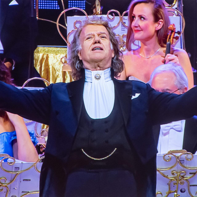 André​ Rieu i orkestar Johann Strauss u zagrebačkoj Areni