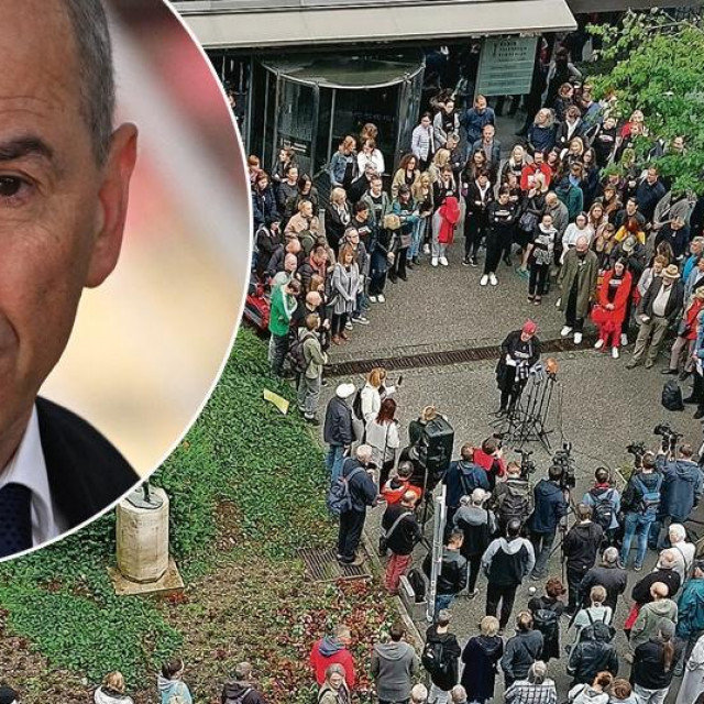 Janez Janša (u krugu), prosvjed novinara