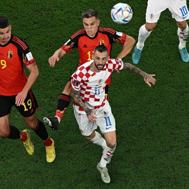 Marcelo Brozović u dvoboju protiv belgijskih igrača