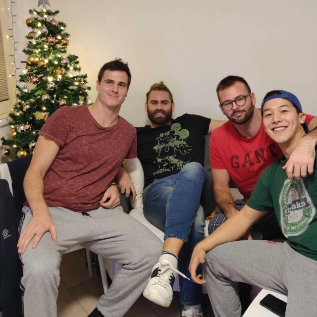 Ivan Buljubašić, Mislav Vrlić, Ivo Bego i Yusuke Inaba