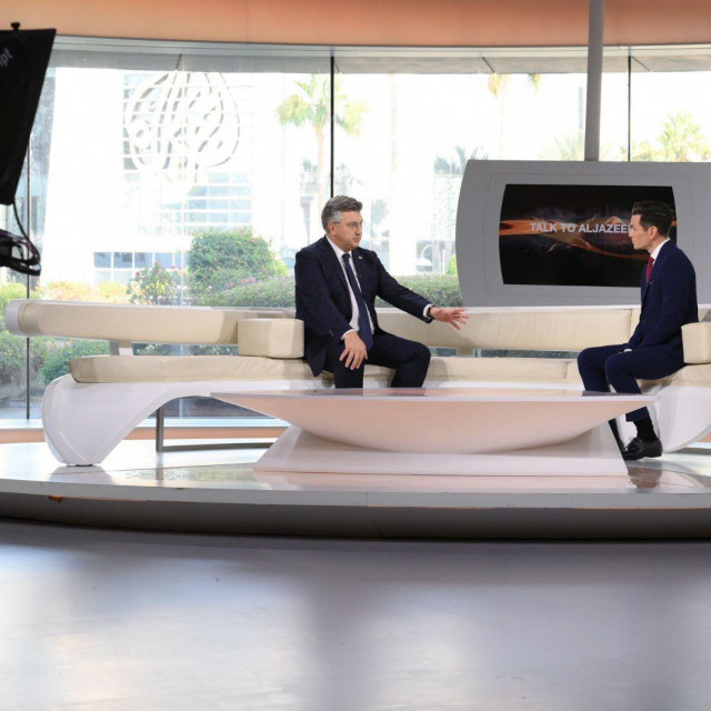 Andrej Plenković daje intervju za Al Jazeeru