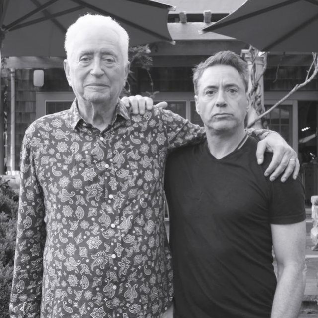 Robert Downey Sr & Jr u sceni iz filma koji se prikazuje na Netflixu