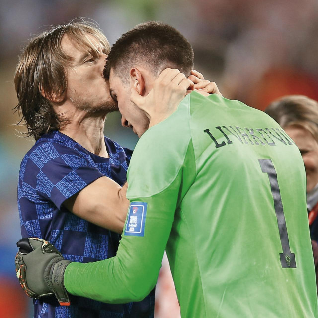 Luka Modrić i Domagoj Livaković