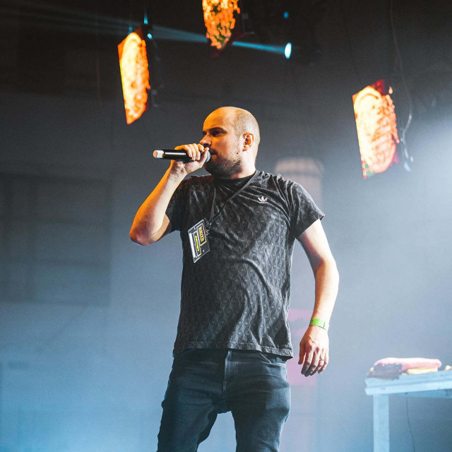 Vojko V tijekom nastupa na Drito iz Boćarskog