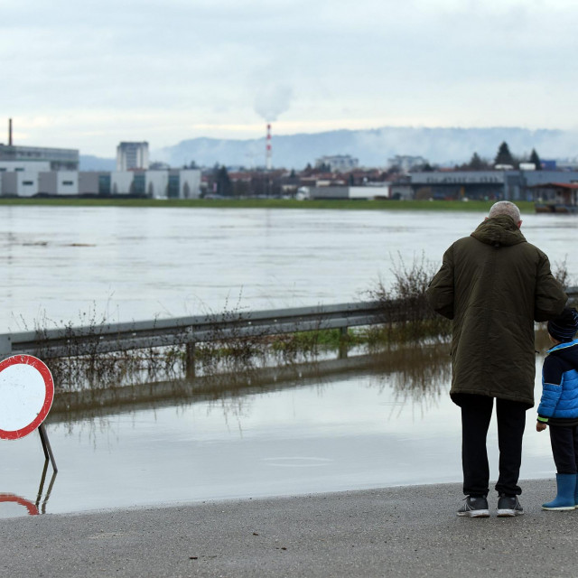 Rijeka Kupa kod Karlovca