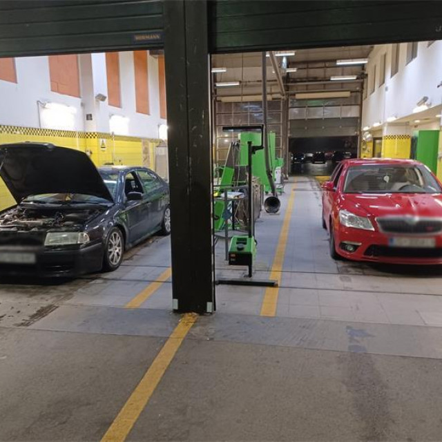 Automobili odvezeni na izvanredni tehnički pregled