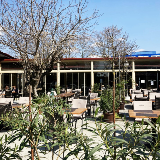 Magazinska Klet - Pri staroj smokvi