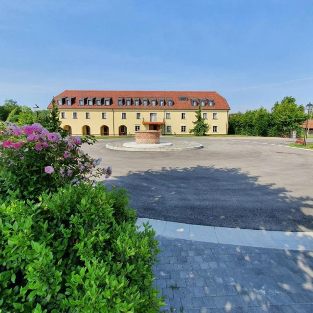 Dvorac Jurjevec preuređen je u hotel