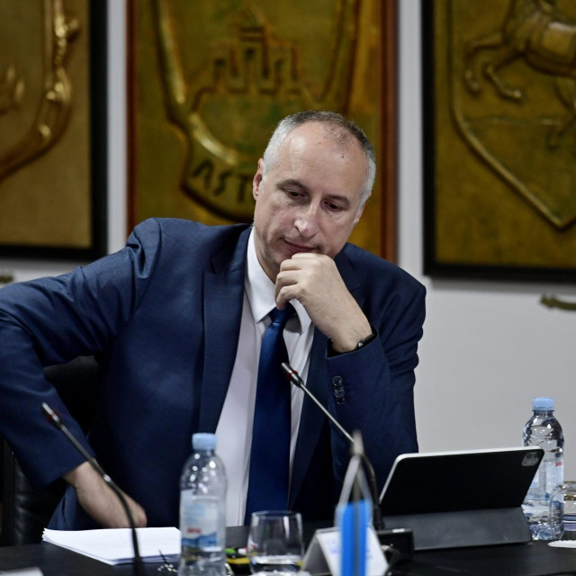 Ivica Puljak



 