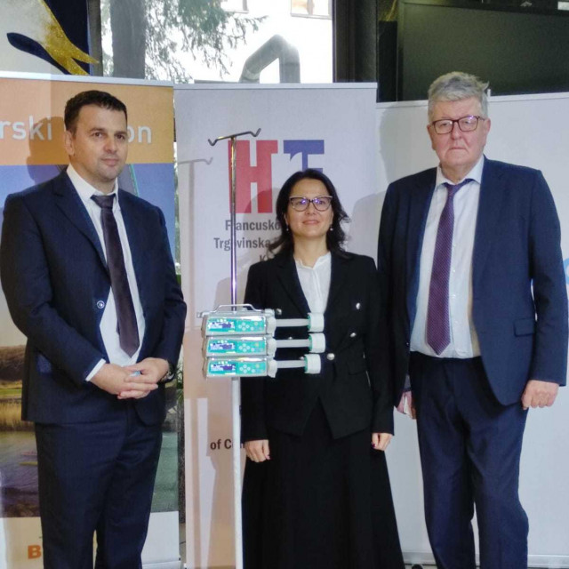 Dario Silić, Višnja Ježić Sorić i Ante Ćorušić, humanitarna akcija za KBC Rebro