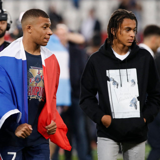 Kylian Mbappe s bratom Ethanom