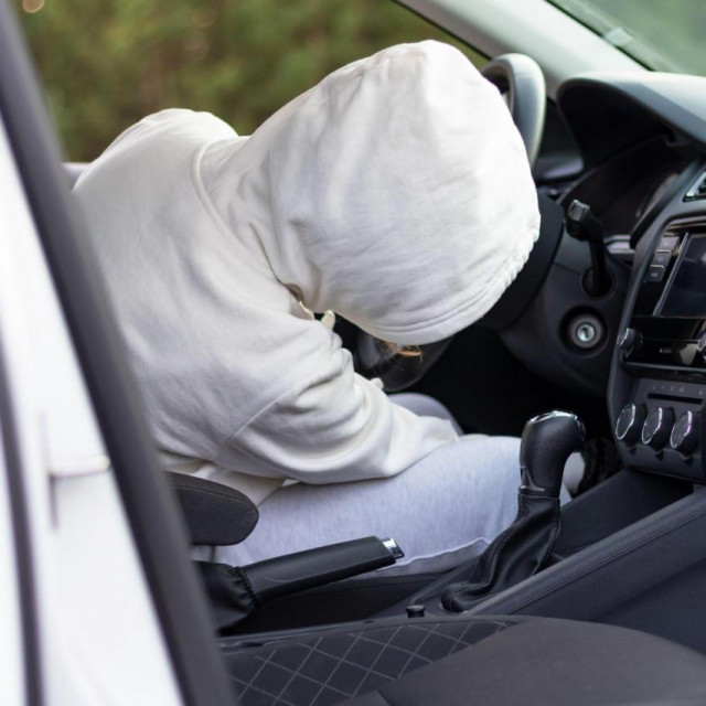 Krađa auta (ilustracija)