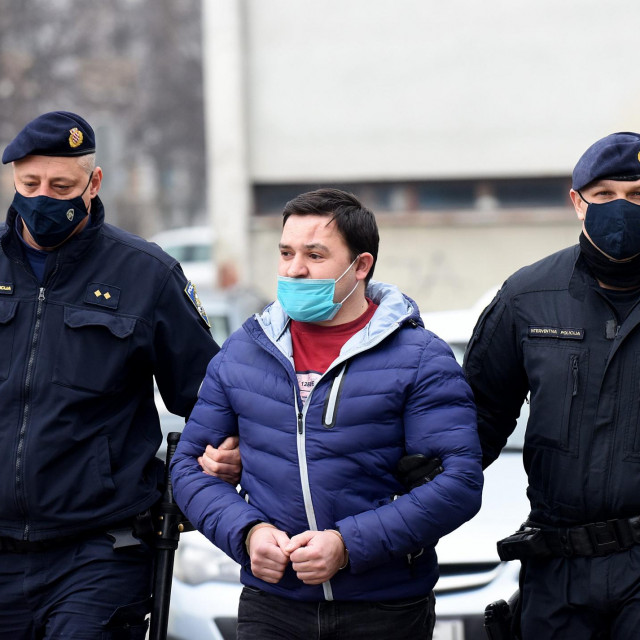 Privođenje Baje i Darka Amića