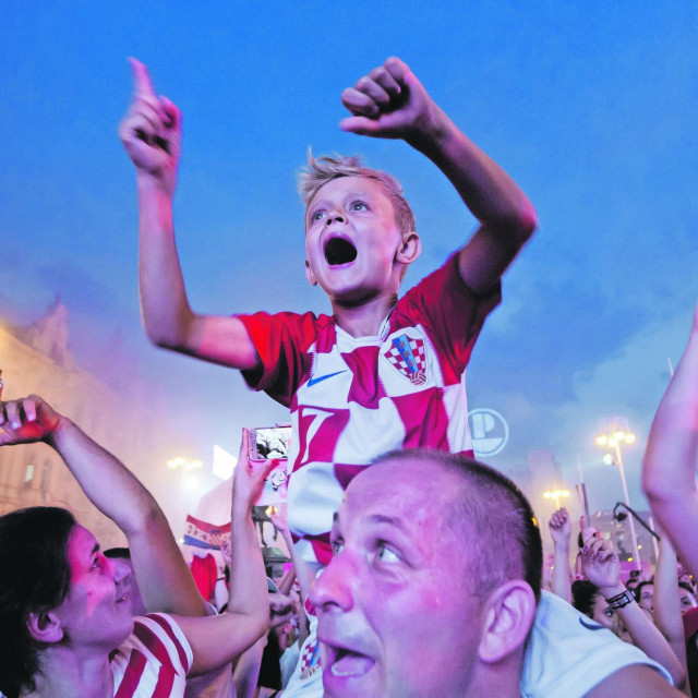 Nogometaši se na Trgu očekuju u 19.15 sati