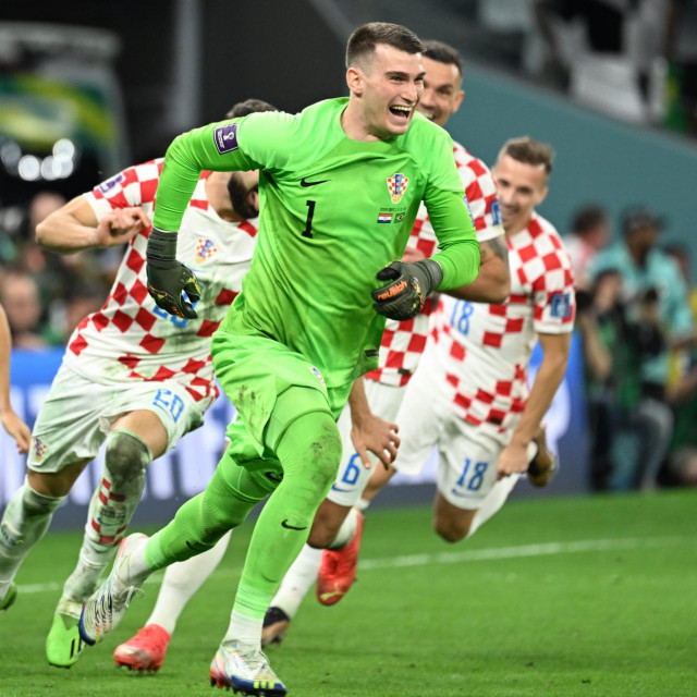 Dominik Livaković bi mogao napraviti veliki transfer