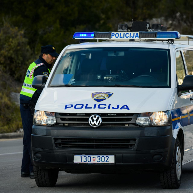 Policijski ocevid prometne nesreće, ilustracija