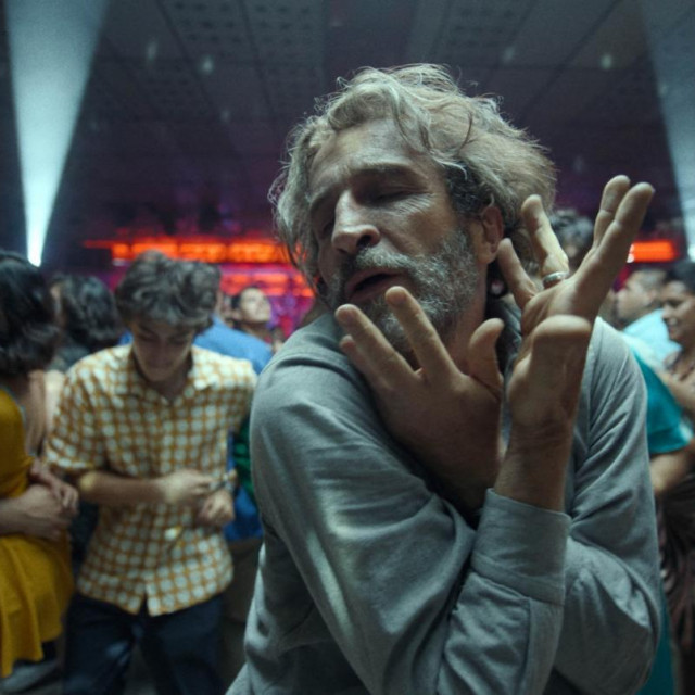 BARDO ILI KRONIKA O NEKOLICINI ISTINA

Alejandra Gonzáleza Iñárritua