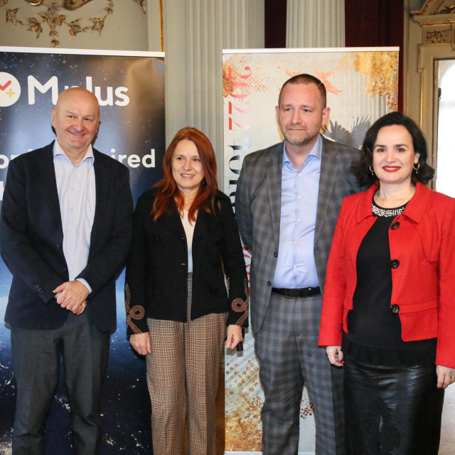 Stjepan i Manica Orešković, Darko Horvat i Iva Hraste Sočo