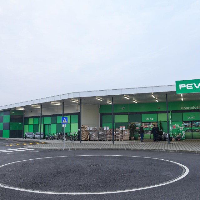 22.12.2022.., Sveti Ivan Zelina - Otvoren novi Pevex ducan