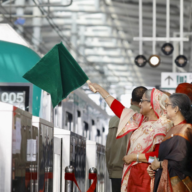 Premijerka Bangladeša Sheikh Hasina u metrou