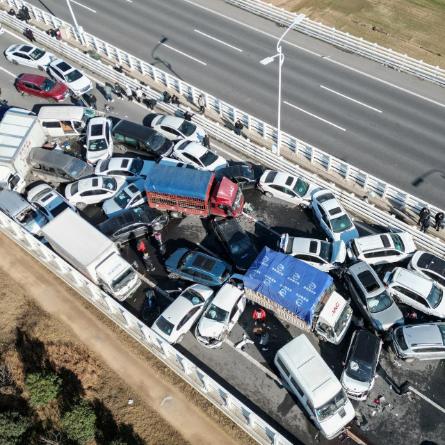 Lančani sudar u Kini