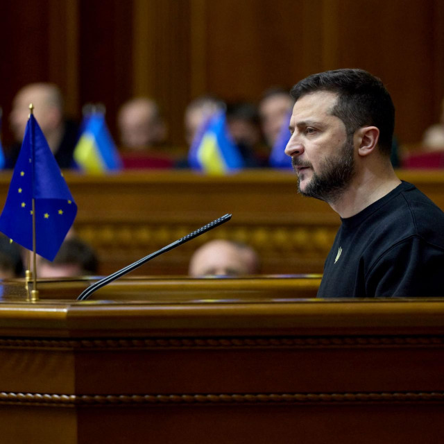 Zelenski je održao govor u parlamentu Ukrajine