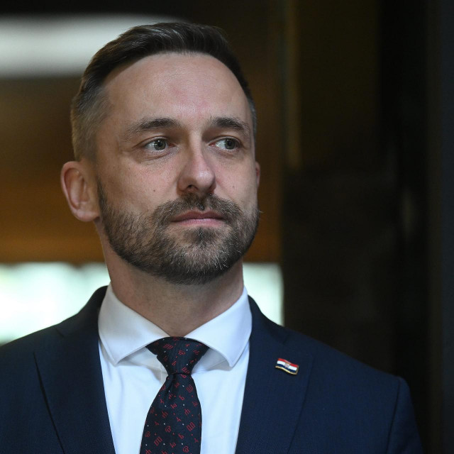 Marin Piletić, ministar rada, mirovinskoga sustava, obitelji i socijalne politike