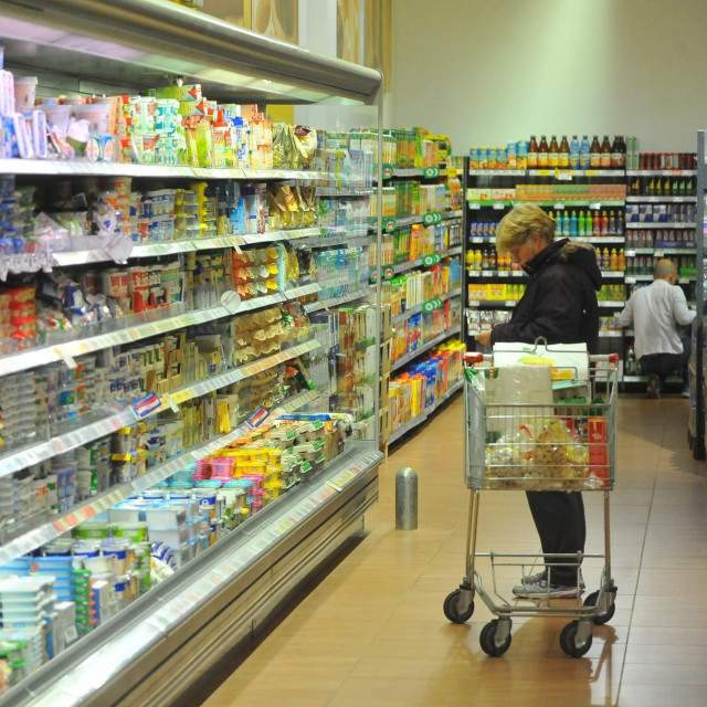 Spar supermarket/Arhiva
