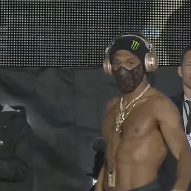 Roberto ‘‘Satoshi‘‘ vs. A.J. McKee