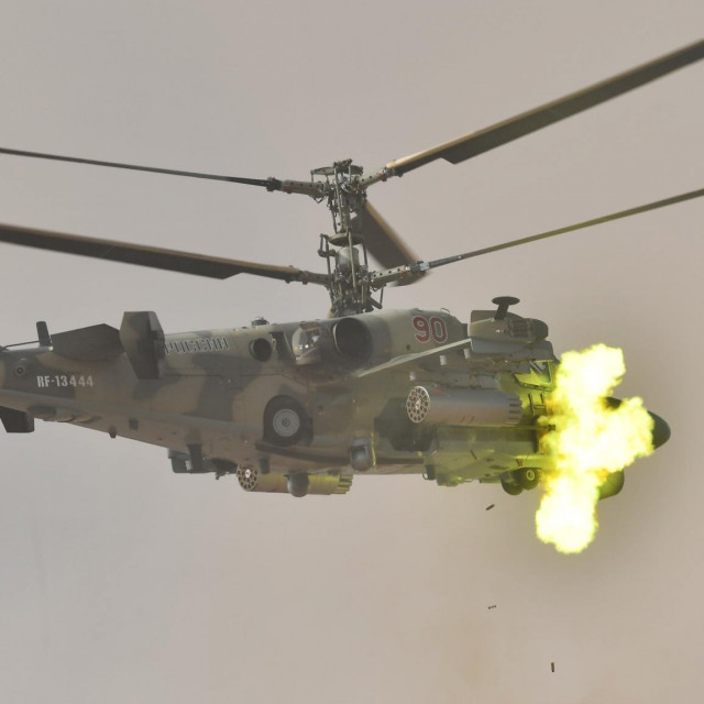 Pogođeni ruski Ka-52 Alligator 